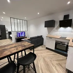 Le Superbe - Calme A - Proche Transports Appartement